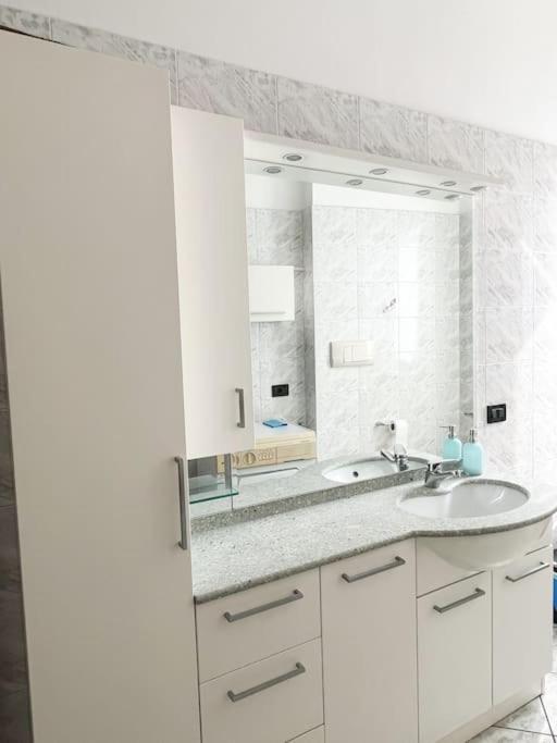 Airport+Train Station+Center Cozy City Loft Apartment Bergamo Bagian luar foto