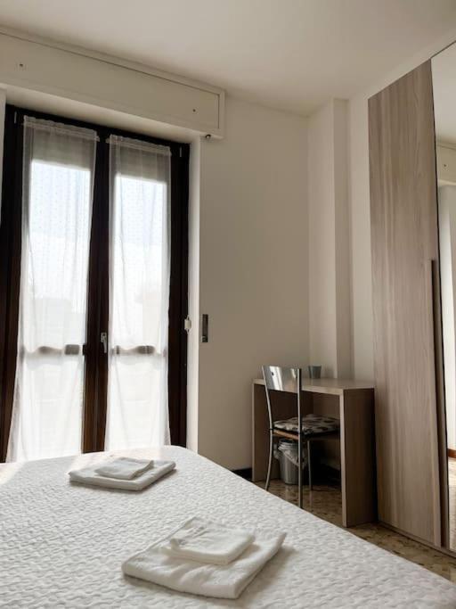 Airport+Train Station+Center Cozy City Loft Apartment Bergamo Bagian luar foto